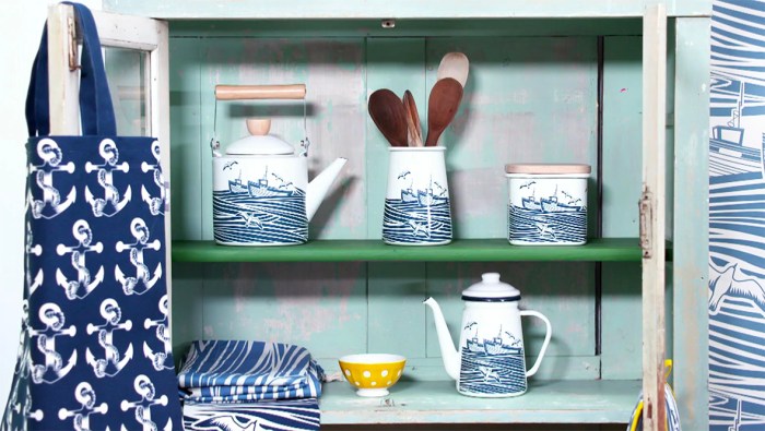 Screen Shot 2017-08-24 at 17.32.15 copy